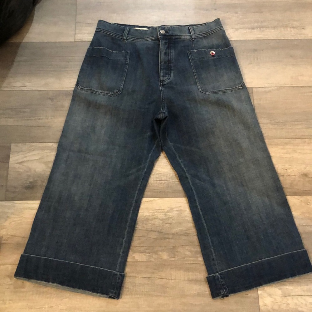 Pilcro and the Letterpress Special Edition Wide leg Crop Jeans. Size 32 NWOT